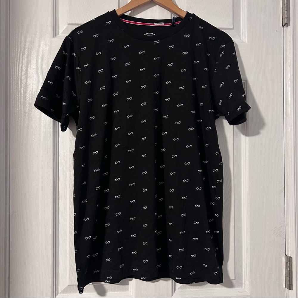 Denim & Flower Sunglasses Pattern Tee